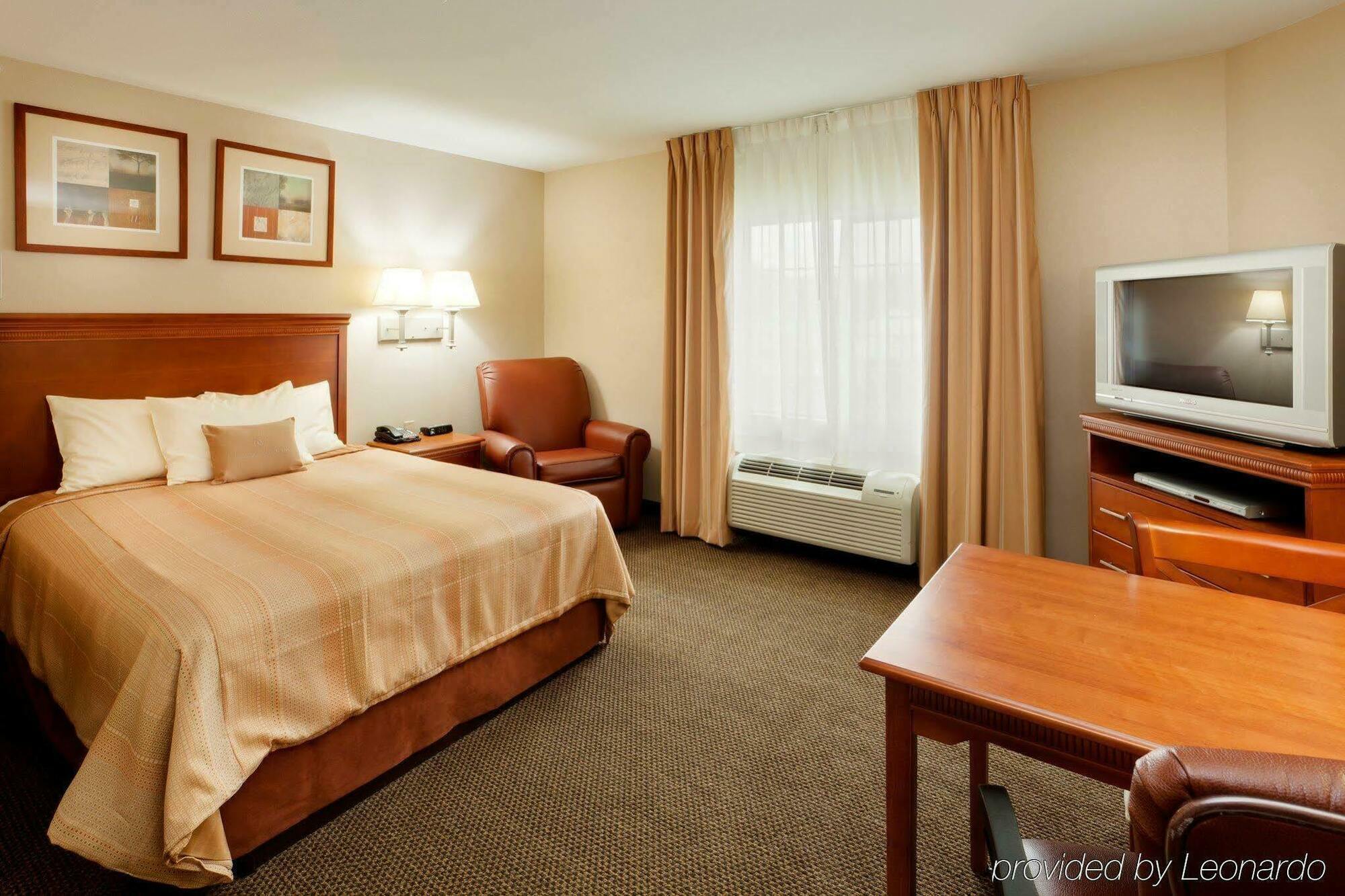 Candlewood Suites Windsor Locks By Ihg Esterno foto